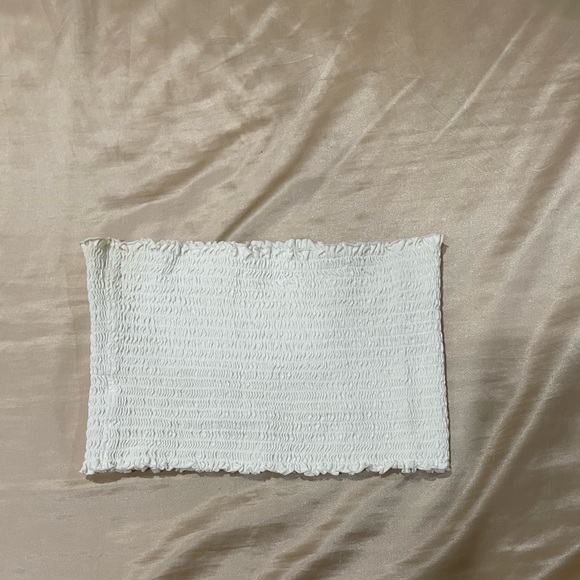 Garage brand white tube top ruffle deign size M - Picture 1 of 2